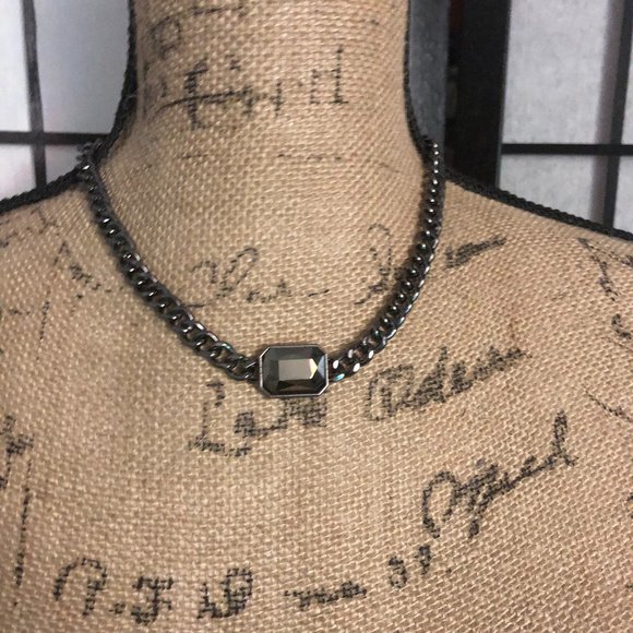 Gun Metal short necklace with black stone